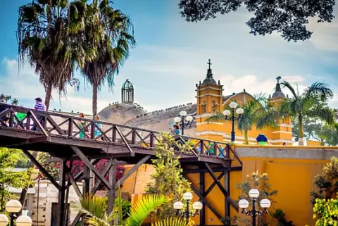 Rondleiding door het historische centrum van Lima + Peruaanse keuken + Barranco